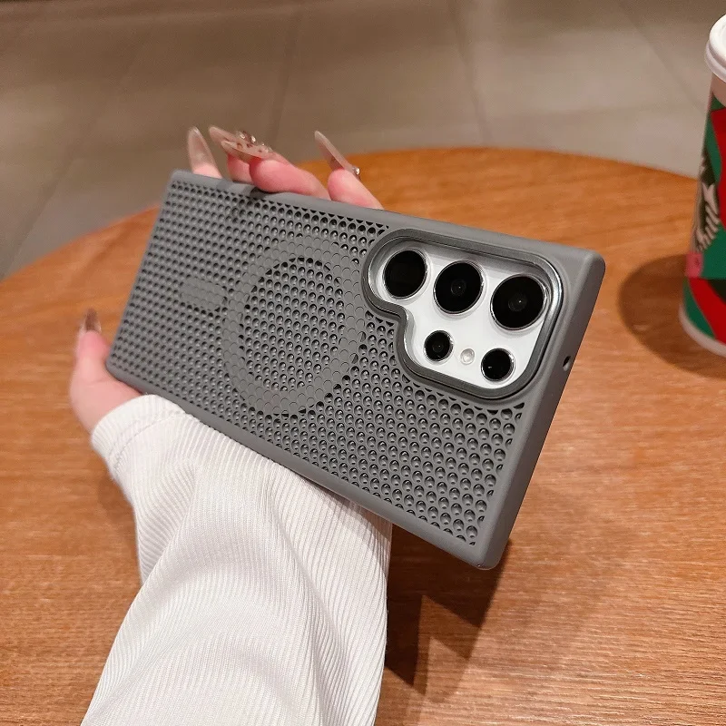 Heatsink - Warmteafvoerende mesh-afdekking met magnetische draadloze oplaadfunctie